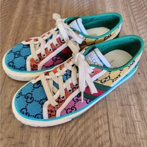 Gucci limited edition sneakers 6.5